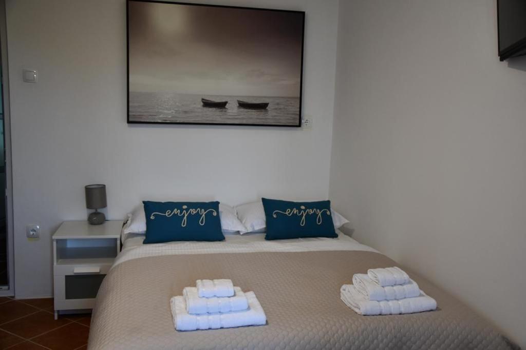 Luma Rooms Rudina Buitenkant foto