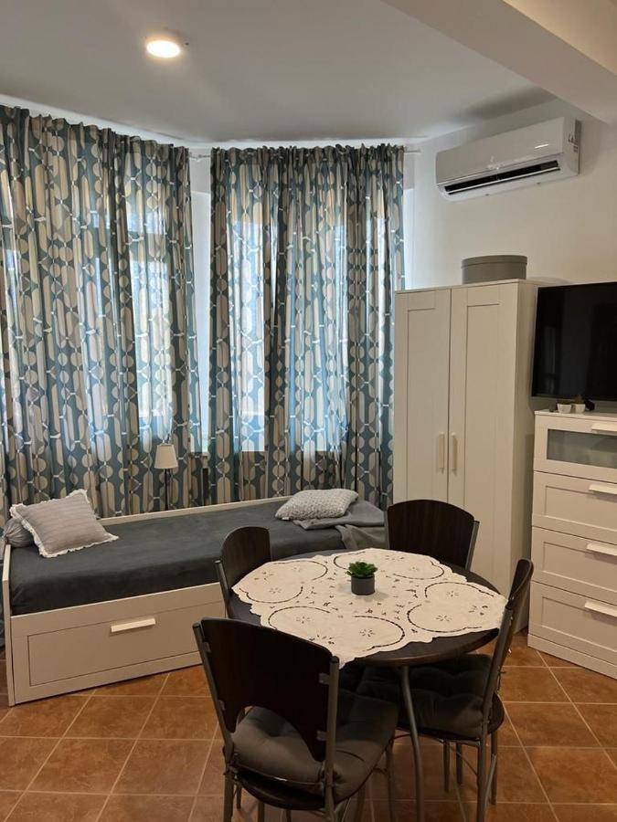 Luma Rooms Rudina Buitenkant foto